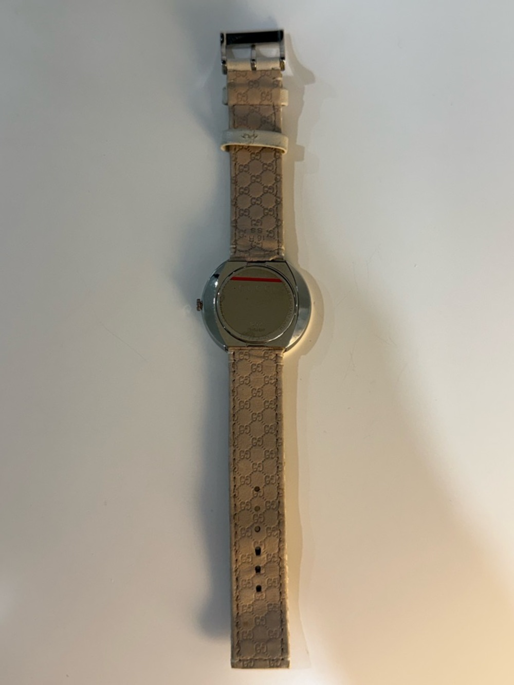 Gucci U-Play 35mm Watch YA129411 Green Red White Nylon Strap | Swiss Made - Picture 4 of 17